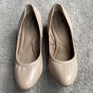 Susana 1” flats